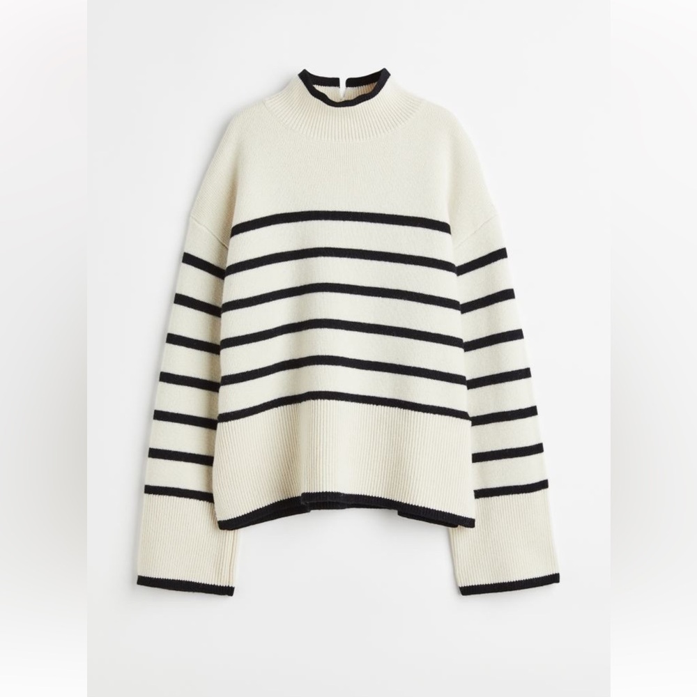 WOOL-BLEND MOCK-TURTLENECK SWEATER
